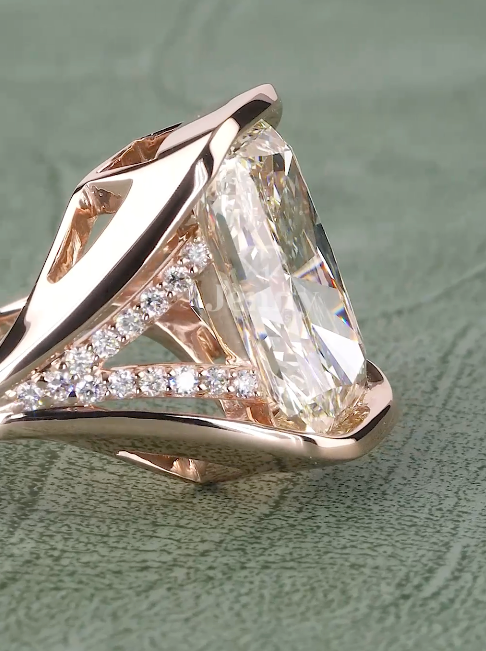 Royal Prism 8.40 Carat Radiant Cut Diamond Ring F-VS1 (IGI Certified) | Jenny Jewells
