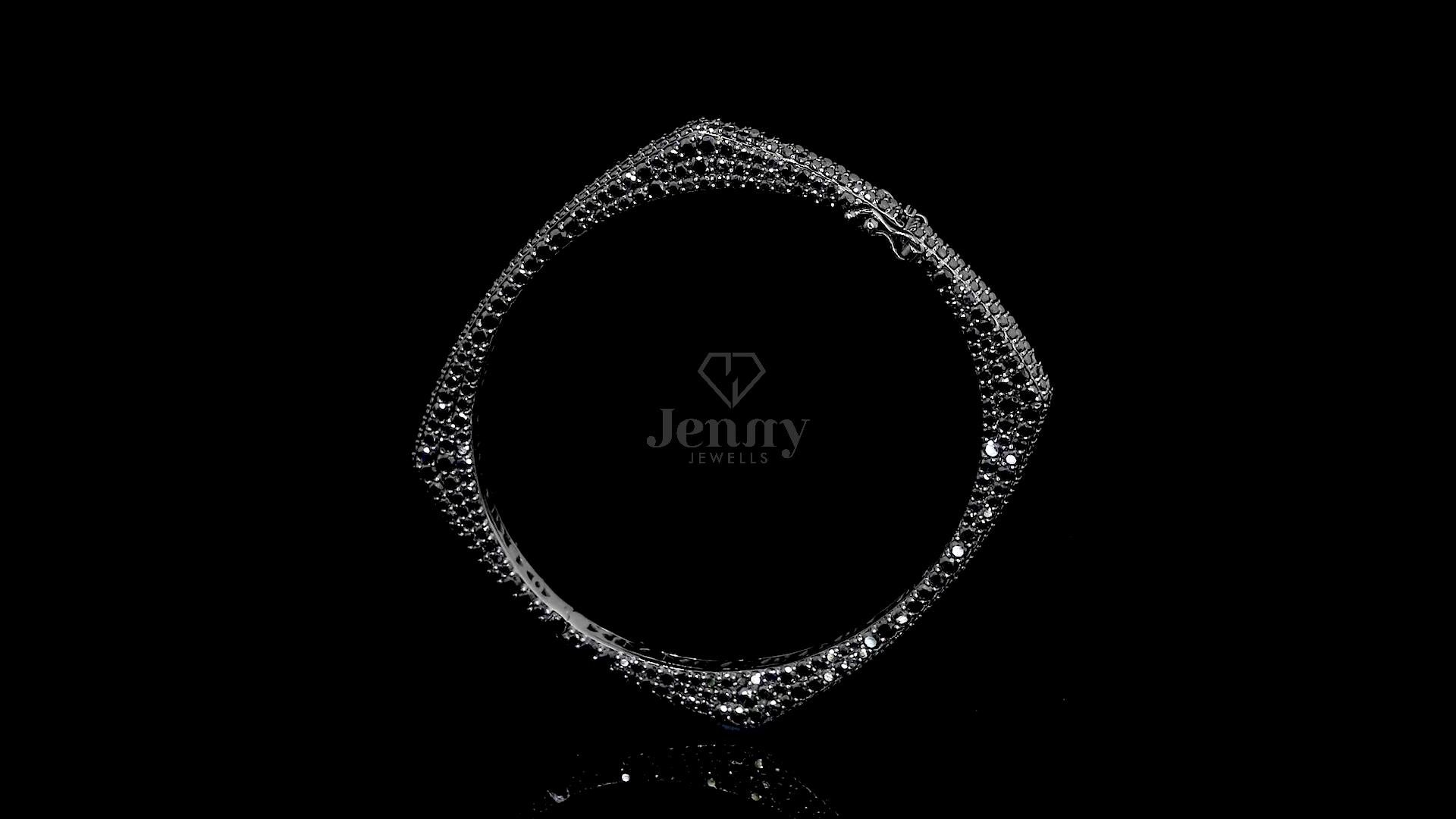 Side profile of modern black diamond square bangle in 14K/18K gold