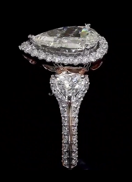 1.00 CT Pear Cut Lab Grown Diamond Ring | 2.61 CT E VS1 Three-Stone Ring | IGI Certified | Pear Diamond Halo Three-Stone Ring