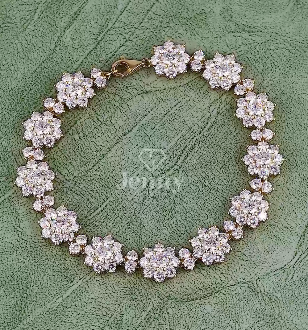 13.68 CT Round Lab-Grown Diamond Sunflower Cluster Bracelet in 10K / 14K / 18K Gold or Platinum | EF-VVS Luxury Diamond Bracelet - JENNY JEWELLS