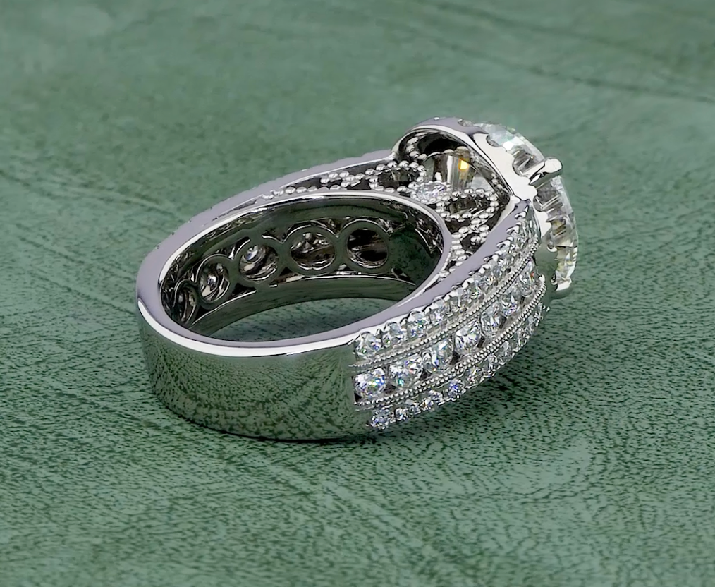 8.02 CT Round Cut Lab Grown Diamond Ring | 10.41 CT E VS1 IGI Certified Halo Ring | Engagement Ring For Her