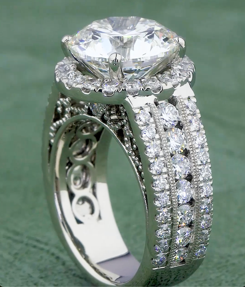 8.02 CT Round Cut Lab Grown Diamond Ring | 10.41 CT E VS1 IGI Certified Halo Ring | Engagement Ring For Her