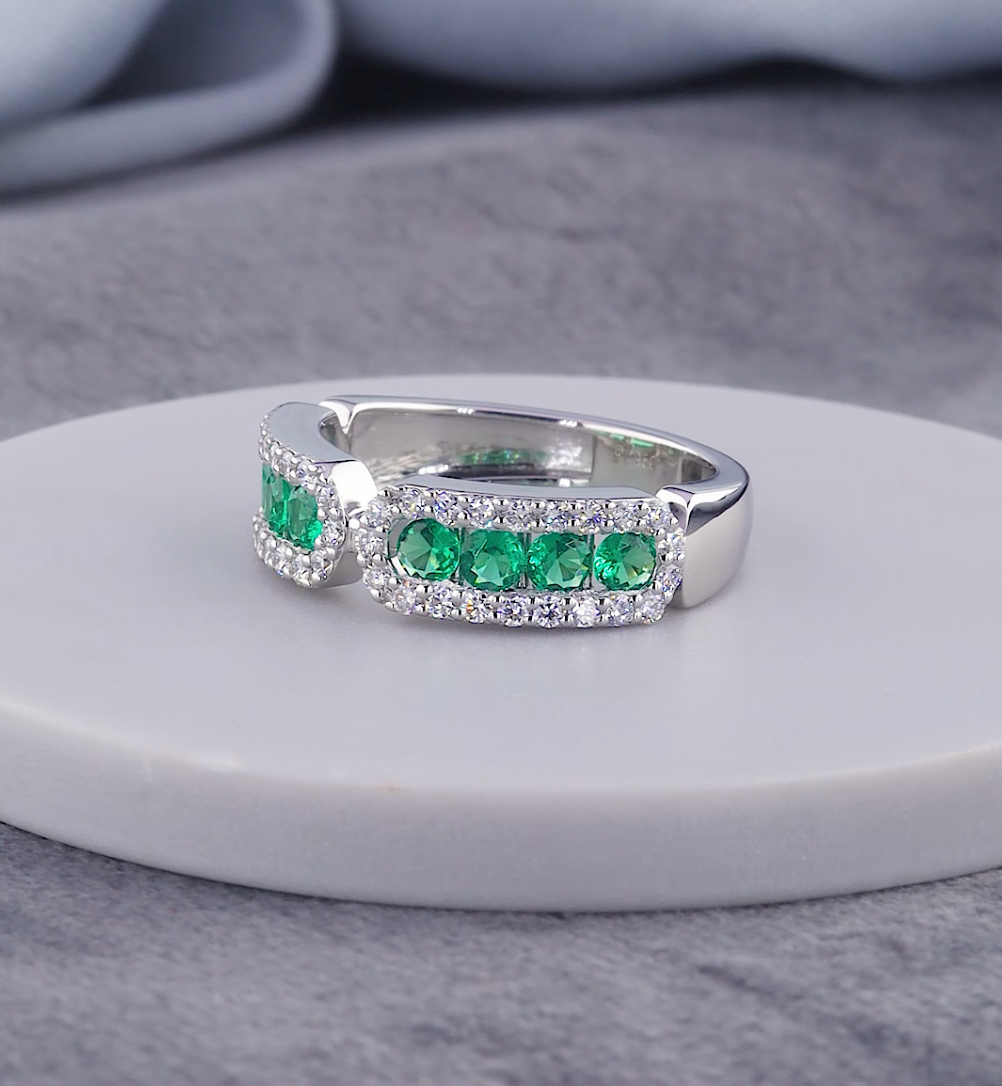1.30 CT Green Emerald & Lab Grown Diamond Open Cuff Ring | E VS1 IGI Certified | Jenny Jewells