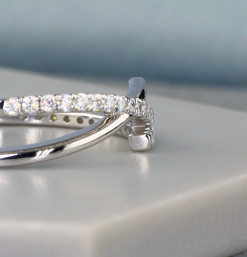 0.25 CTW Round Cut Lab-Grown Diamond Bypass Ring | IGI Certified | Gold & Platinum