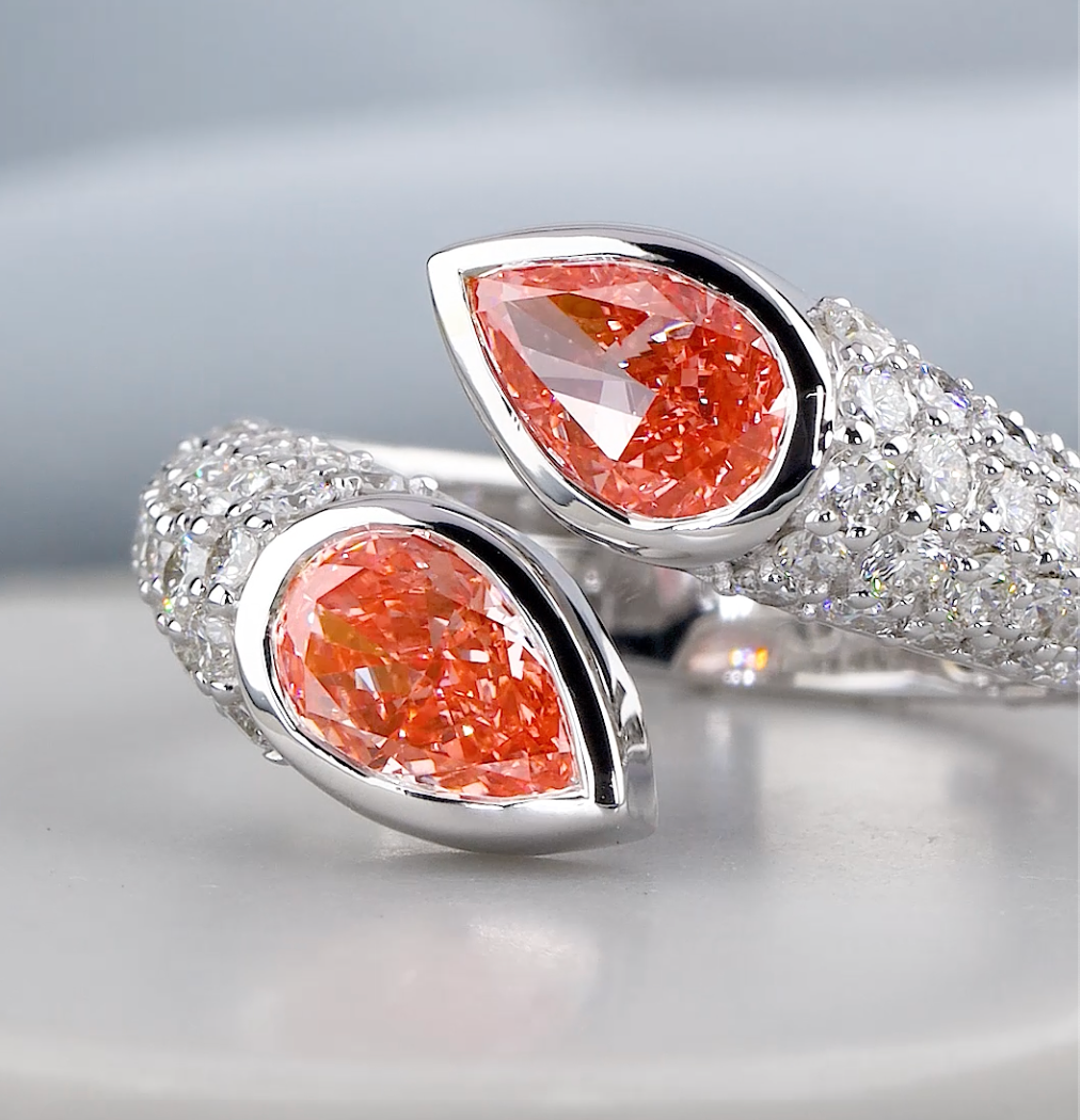 3.10 CT Pink Pear & Round Lab Grown Diamond Toi et Moi Ring | E VS1 IGI Certified Engagement Ring