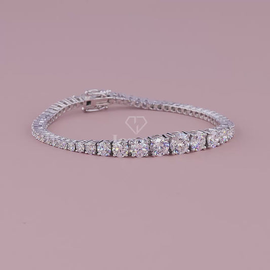 Lustre Flow 7.50 Carat Graduated Diamond Bracelet (E-F VS) | Jenny Jewells